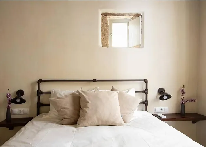 Petrino Naxos * Naxos City